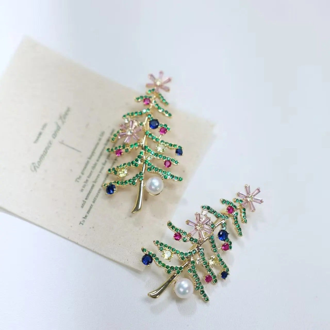 Pearl Christmas Tree Brooch - 18K Gold Plated