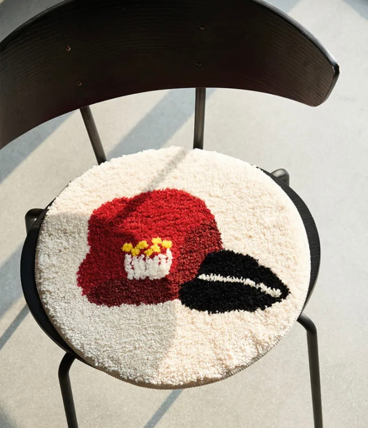 Textured Tufted Chair Pad – Soft, Non-Slip, and Stylish