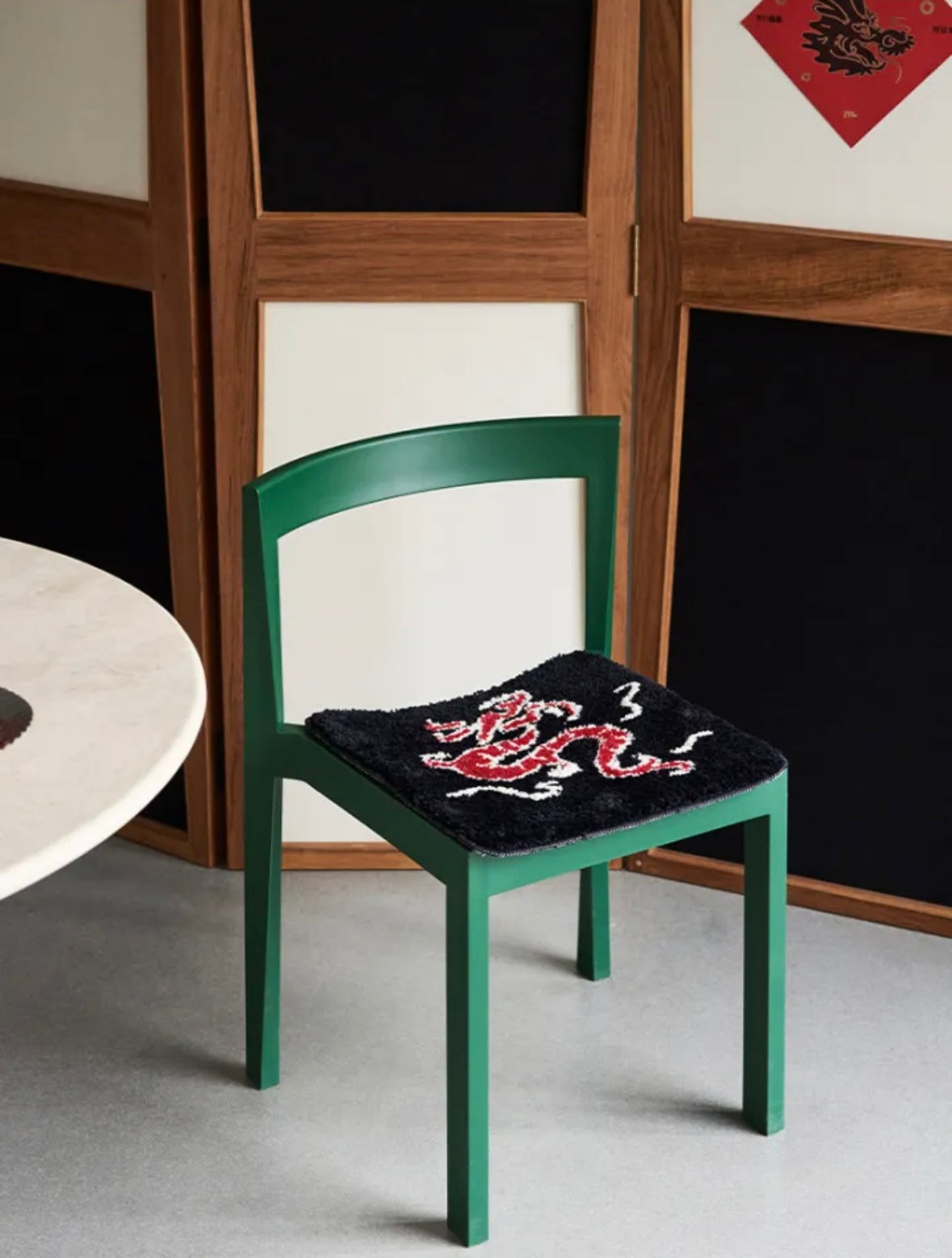 Textured Tufted Chair Pad – Soft, Non-Slip, and Stylish